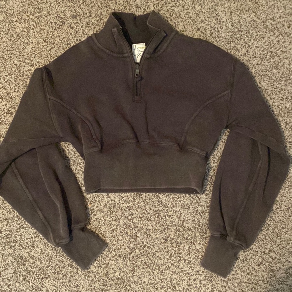 women’s aerie, dark gray cropped quarter zip jacket